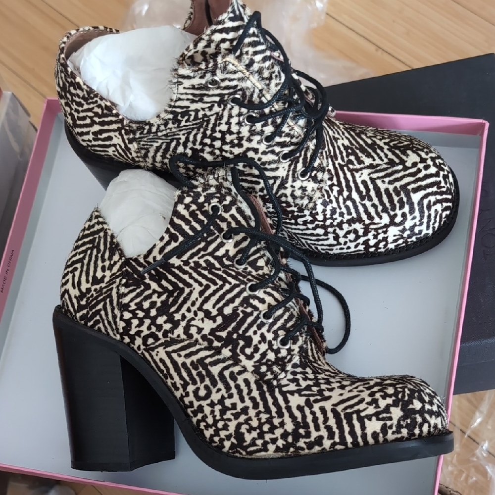 Jeffrey Campbell Black and White Geometric Heels